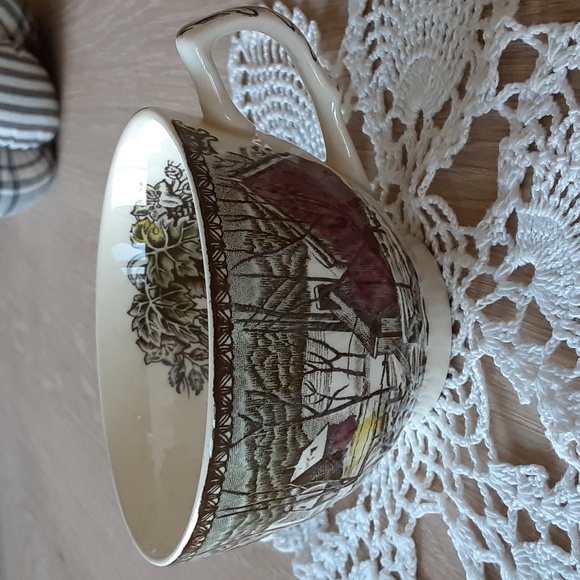 Johnson Brothers England The Friendly Village Teacups 6 oz The Ice House (3) - Picture 2 of 15